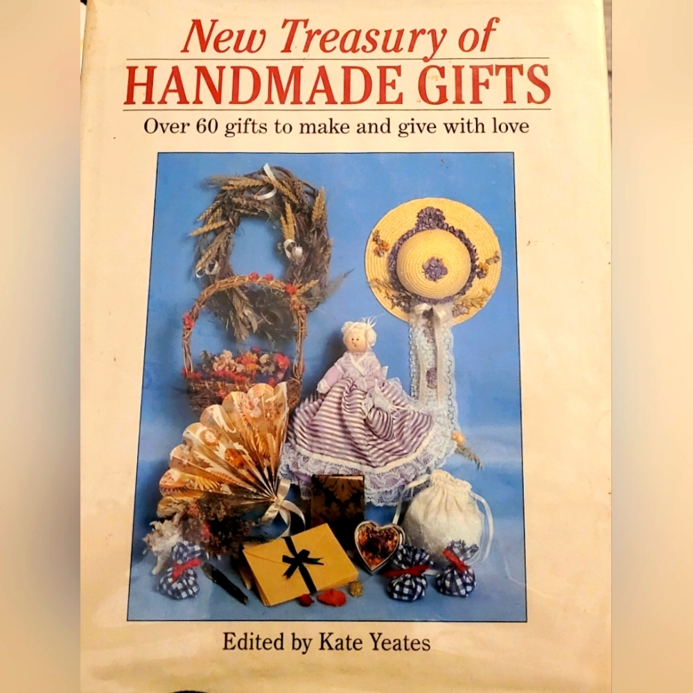 New Treasury Of Handmade Gifts